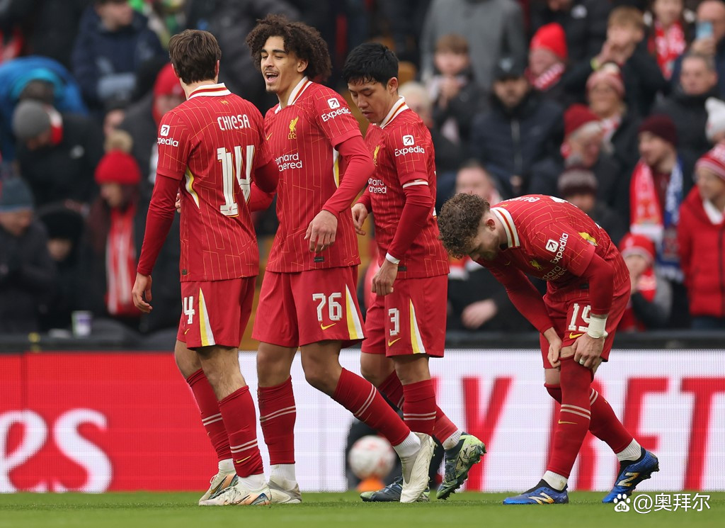 拜仁慕尼黑冲刺阶段止住颓势，志在足总杯名次提升，气氛紧张，年轻球员得到机会的简单介绍