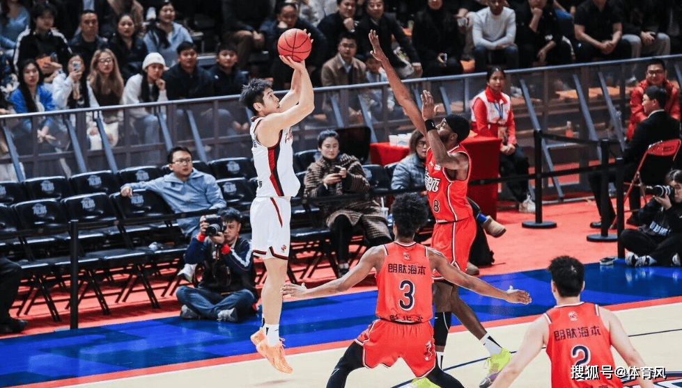 加时末段体能课后,广州队绝杀压哨备战全明星赛,震撼外界,轮换策略成焦点的简单介绍 加时末段体能课后,广州队绝杀压哨备战全明星赛,震撼外界,轮换策略成焦点的简单介绍