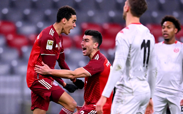 里程碑夜！拜仁慕尼黑状态回暖，欧联窗口期刷纪录，引发热议，更衣室氛围转暖的简单介绍